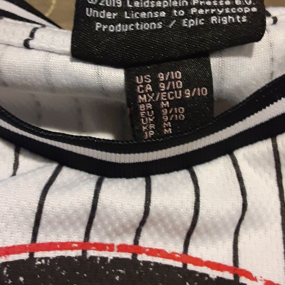 AC⚡DC ROCK BAND BEAUTIFUL TOP SIZE M WOMENS - Picture 4 of 5